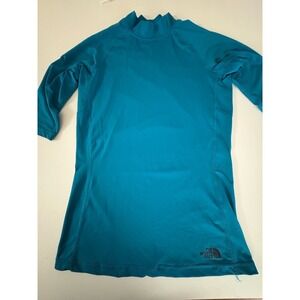 North Face Ladies Shirt Top sz XS  Elbow Length Sleeve Blue Boho Graphic on Back
